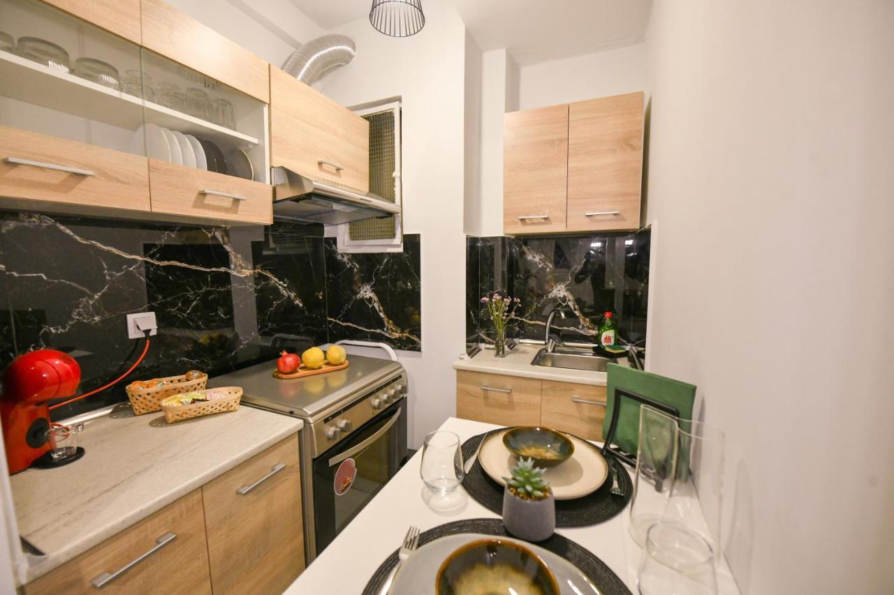 Modern, Comfortable Apartment, In The Heart Of The City_2 Larissa Exterior foto